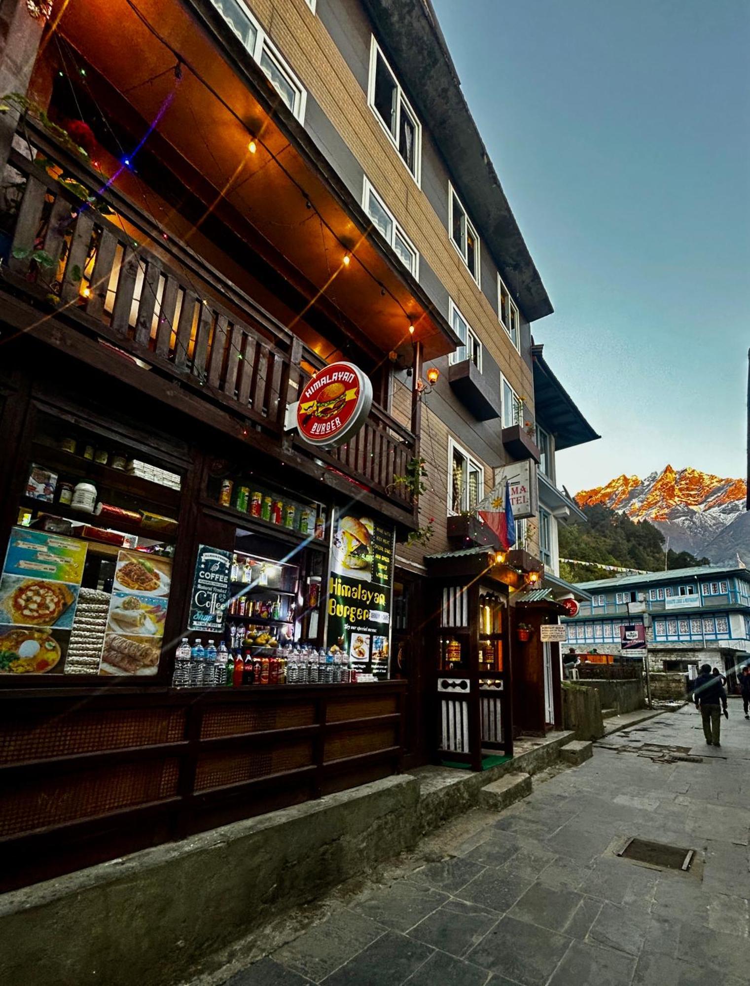 Lama Hotel - Cafe De Himalaya Lukla Exterior photo